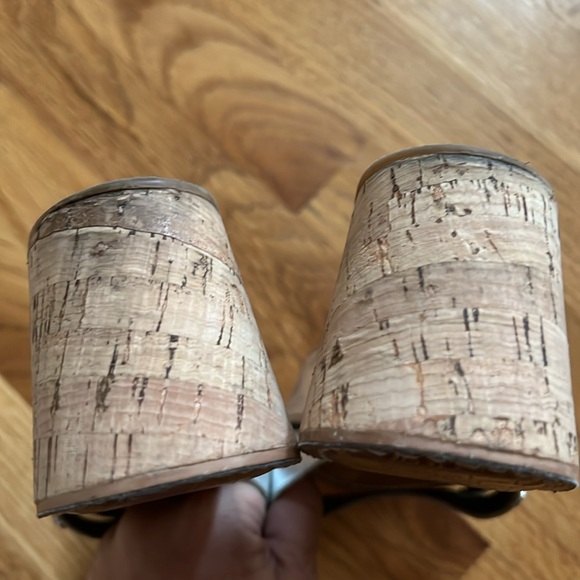 Sam Edelman Reid Silver Wedge Sandals, Size 8.5 - Picture 4 of 7